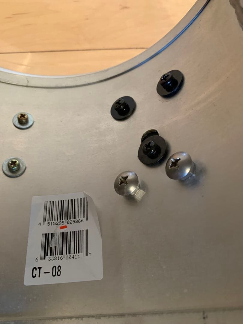 ティンパレス8 、10 スタンドは付きません