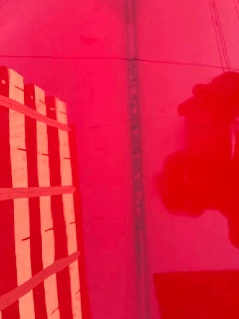 ハーバーロングボード 赤9.2ぐらいです。気になるところは樹脂塗りしています