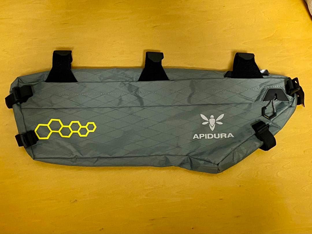 APIDURA フレームバッグ　Lサイズ