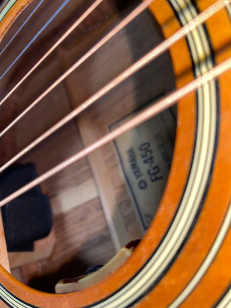 アコースティックギター　YAMAHA