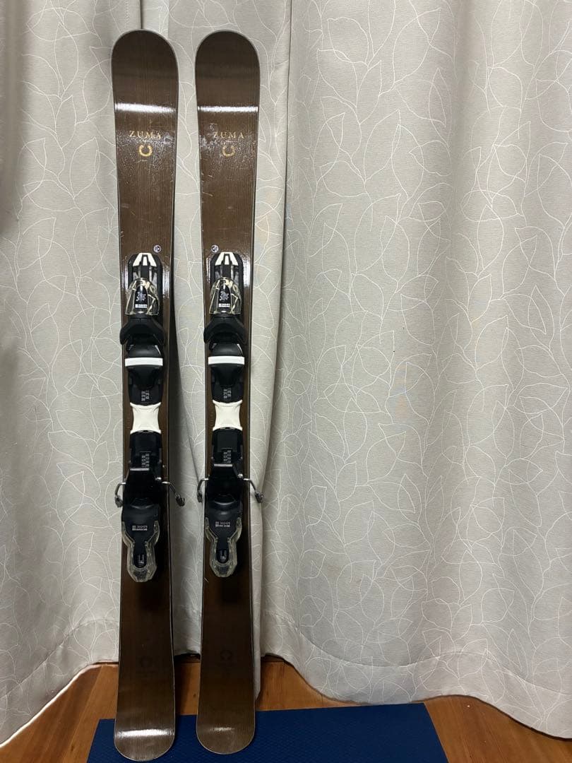 s*n様 【人気モデル】ZUMA ショートスキー KRUZ 125cm ルックビ