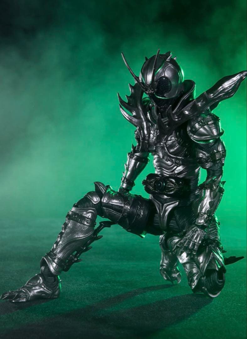 S.H.Figuarts 仮面ライダー SHADOWMOON