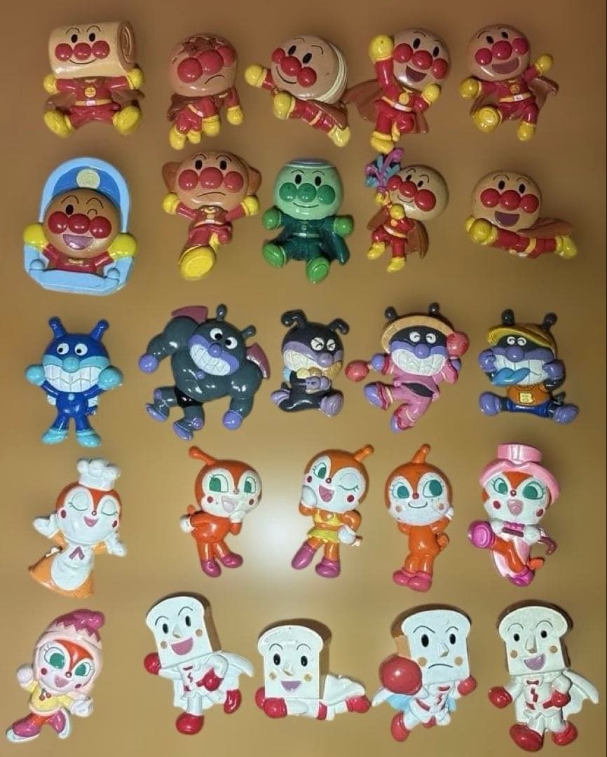 アンパンマン くっつくんです75個まとめ売り　おまけ付き　レトロマグネット　レア