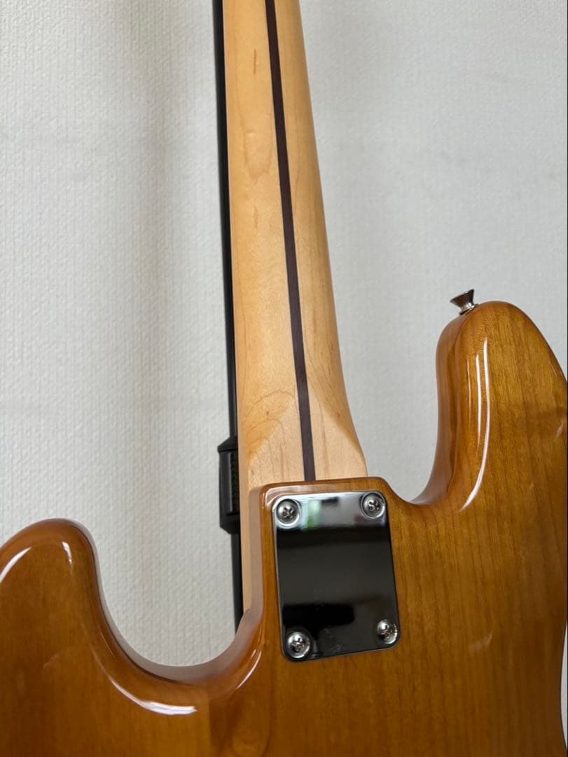 ベース Fender Jazz Bass Hybrid II Made in Japan
