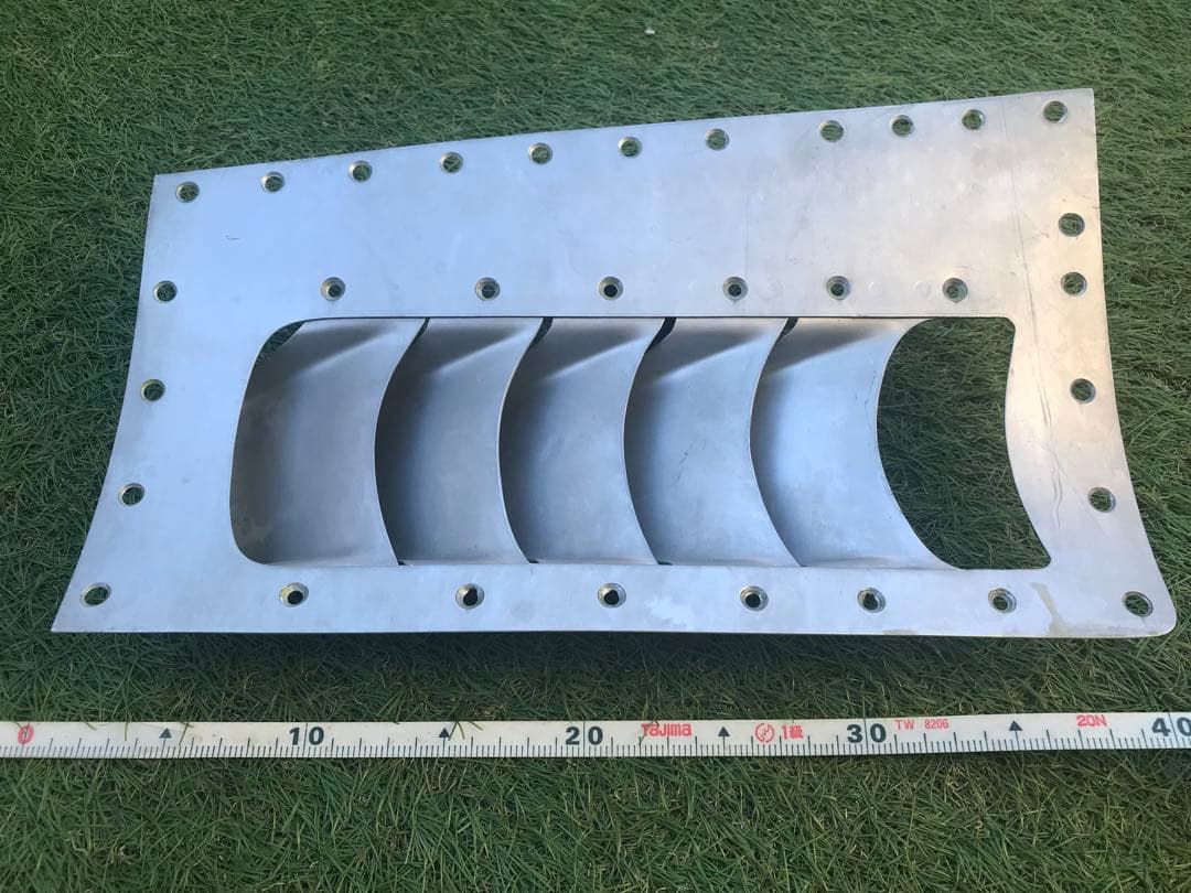 航空機 機体部品 T-33 コクピット下 ダクト