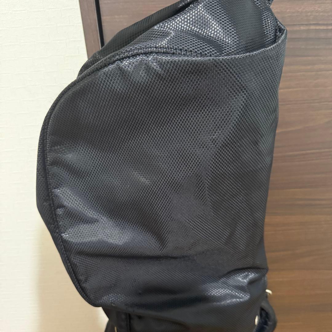 adidas キャディバッグ 黒/赤 ストライプ