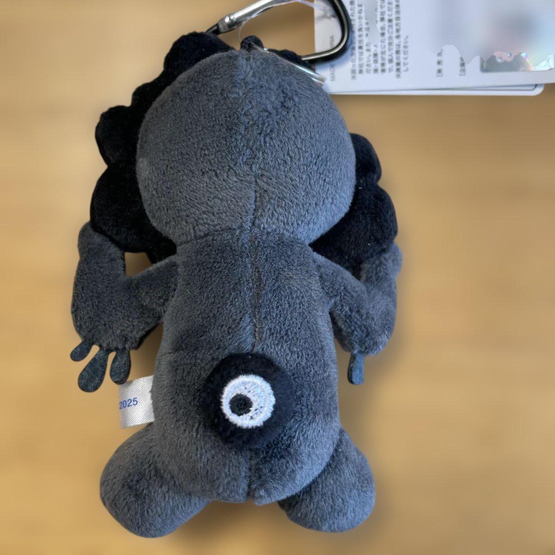 大阪万博　立ちクロミャクミャクカラビナ付きぬいぐるみ