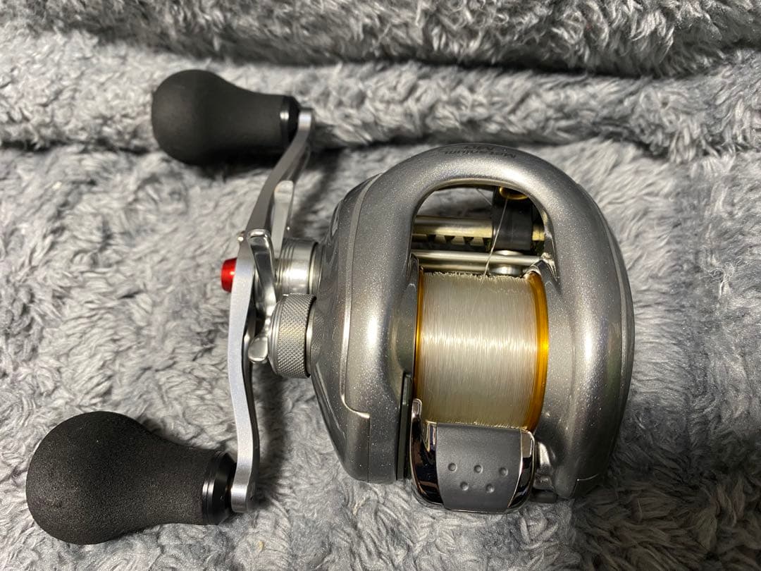 シマノ メタニウムmg アベイル製オフセットハンドル