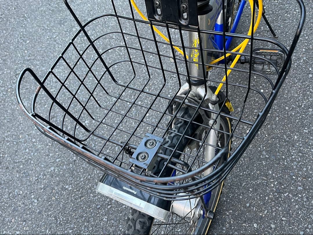 M*i様 中古LEDオートライト6段変速子ども自転車★22インチ★シルバー※配達