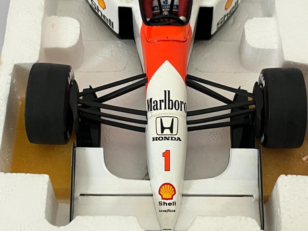 ミニチャンプス 1/18 McLaren Honda MP4/7 A.セナ 難有