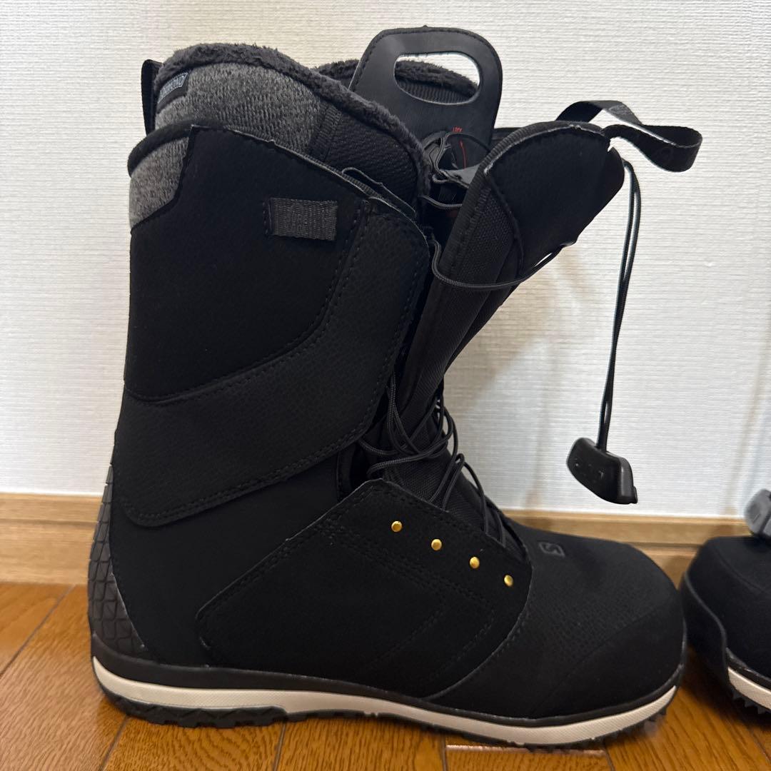 Salomon スノーボードブーツ ブラック&ブーツバッグ赤