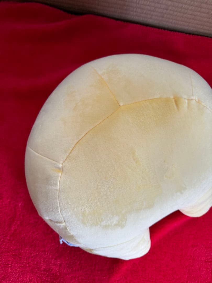 希少　タグ付き　くまのプーさん　おしり　もちもちクッション　タカラトミー