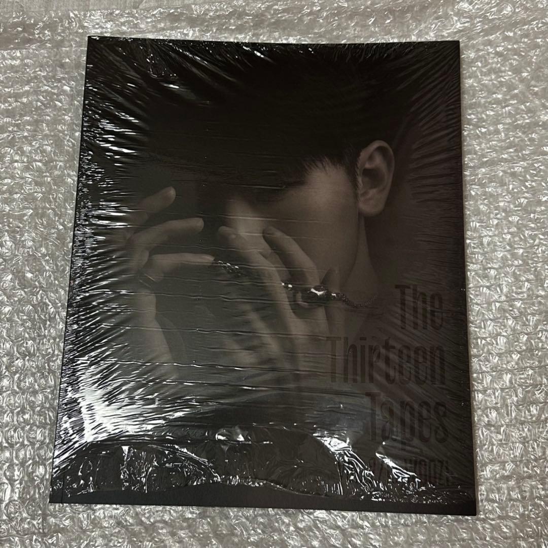 SEVENTEEN The Thirteen Tapes TTT ウジ 写真集