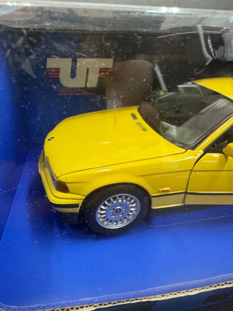 ミニカー UTMODELS 1/18  COUPE