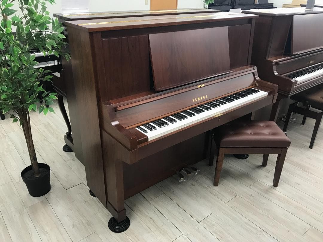 ★58971【アップライトピアノ】YAMAHA　YU5Wn 消音ユニット付き