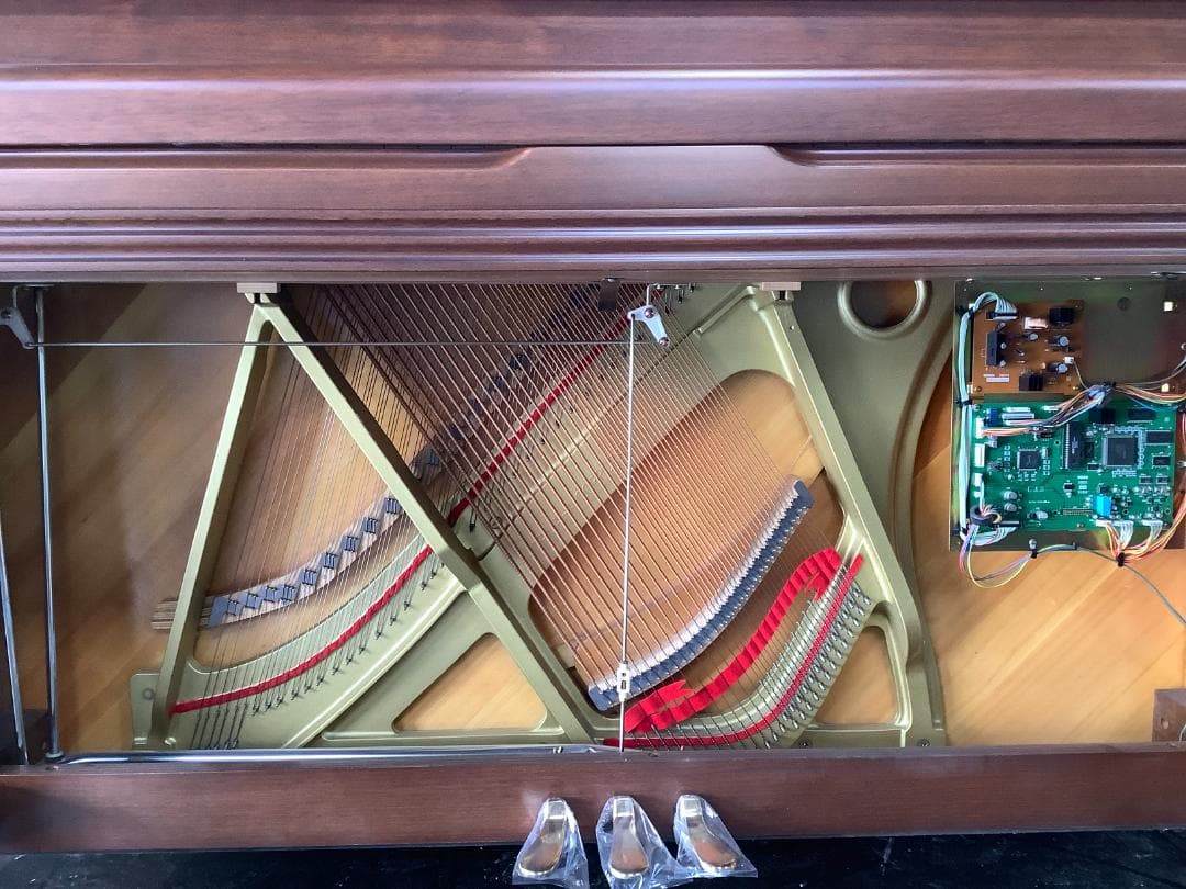 ★58971【アップライトピアノ】YAMAHA　YU5Wn 消音ユニット付き