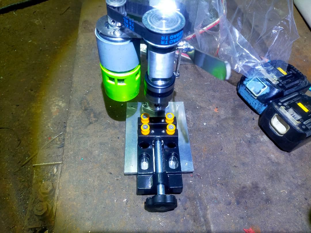 ミニボール盤　マキタバッテリー用アダプター付