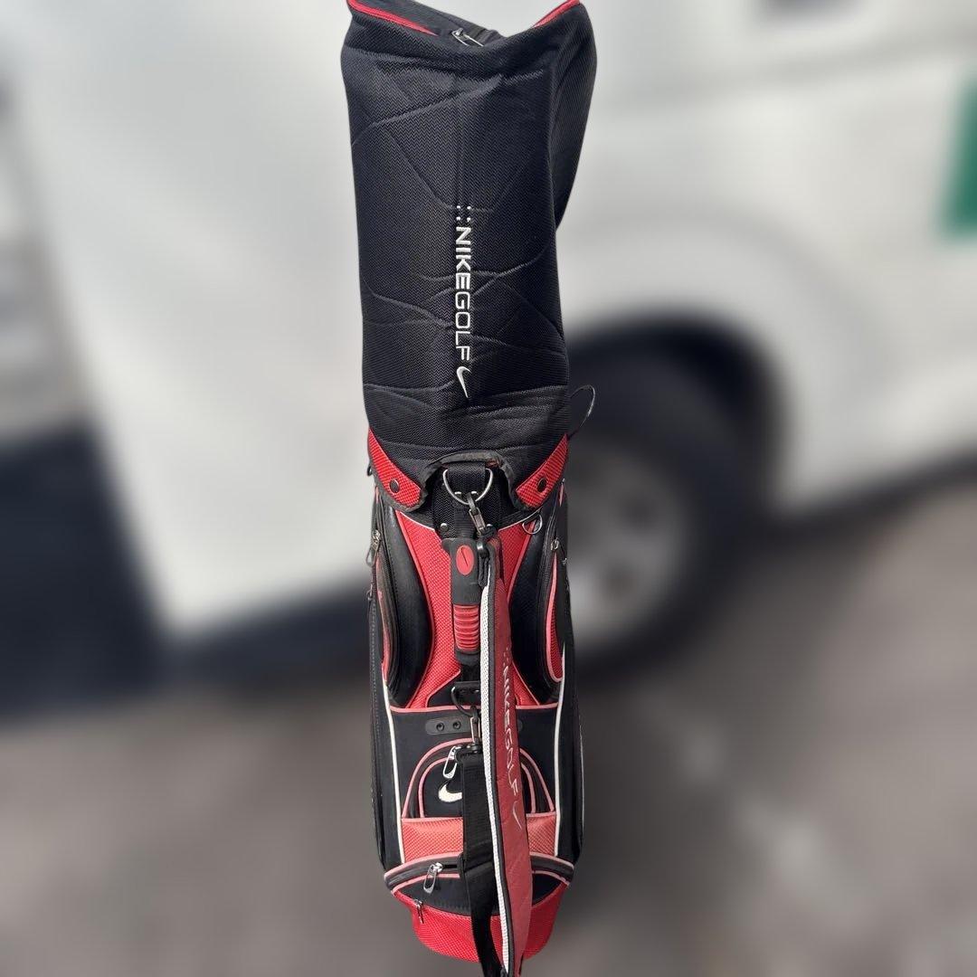 ナイキキャディーバック