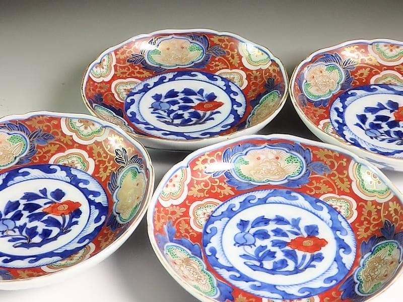 大聖寺伊万里　金襴手　獅子に金唐草　牡丹の図　４枚　A158A-AMf