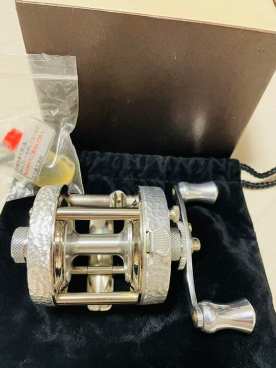 ブライトリバー　M-42