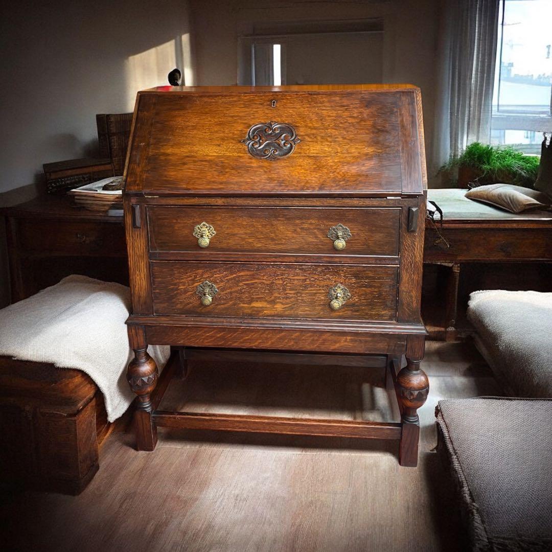 なべちゃん❣️英国 アンティーク家具 ライティングビューロー オーク 1