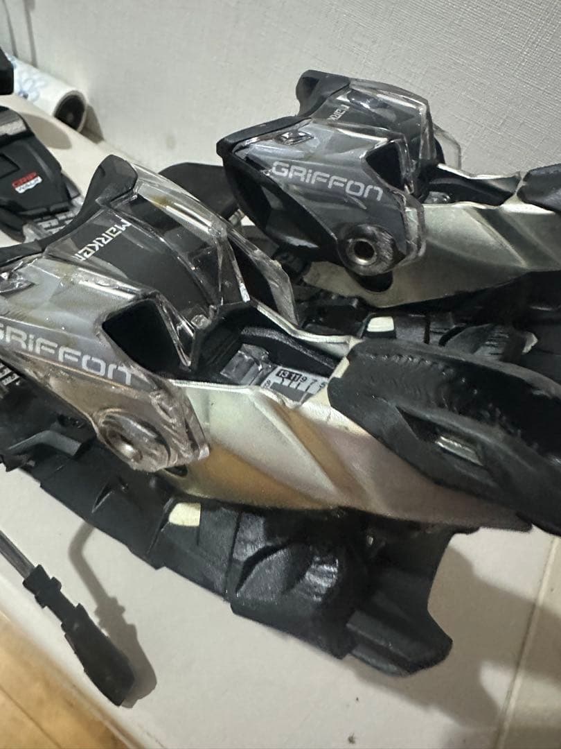 【値下げ】marker griffon デモビン