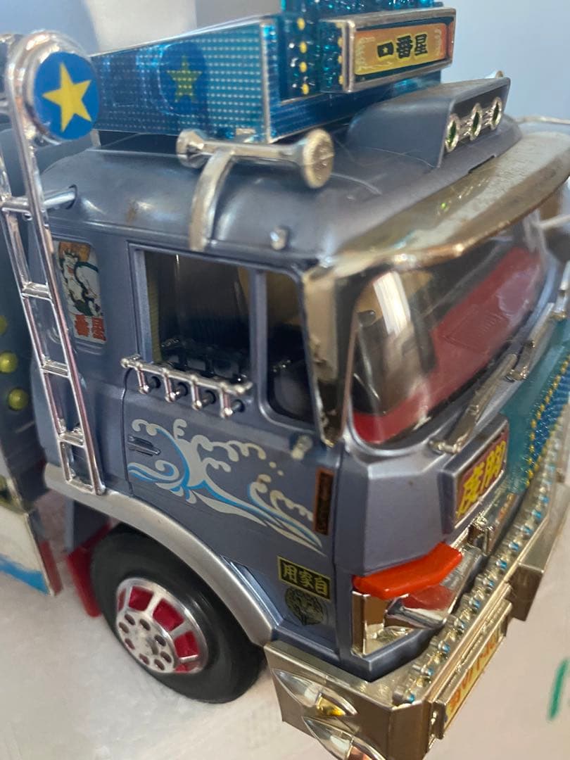 1/32RCトラック野郎　再会シリーズ　熱風5000キロ　ラジコン