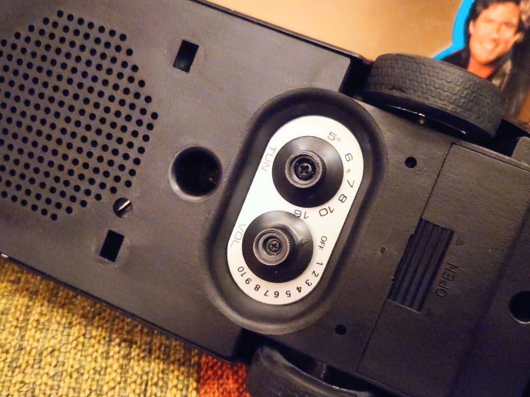 【サチ】当時物・ナイト2000・AMラジオ・ナイトライダー・トランザム