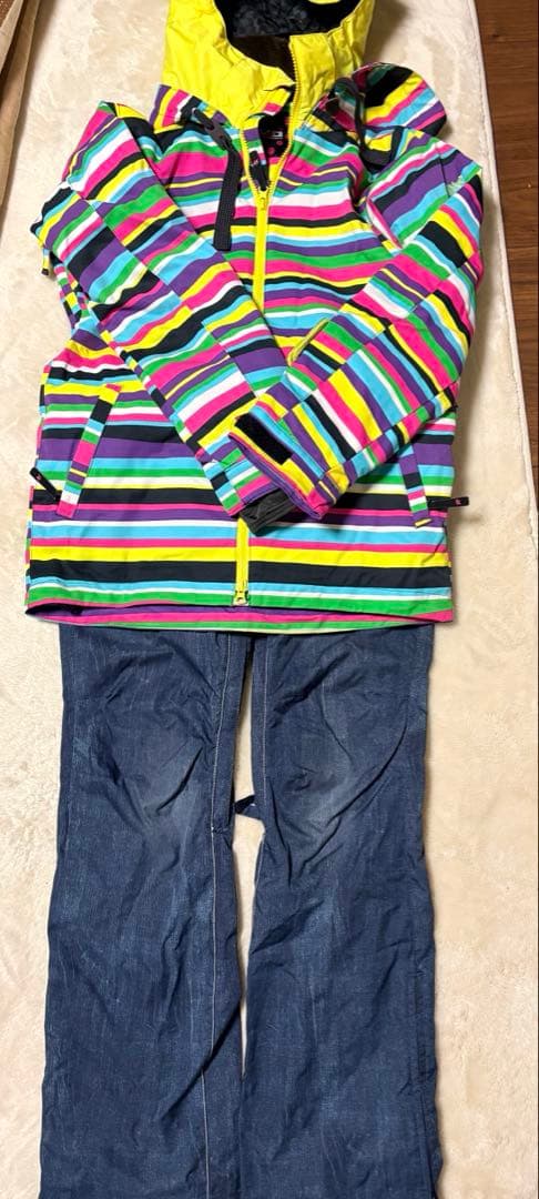 ESTIVO スノーボード ウェアセット　ロキシートレーナー