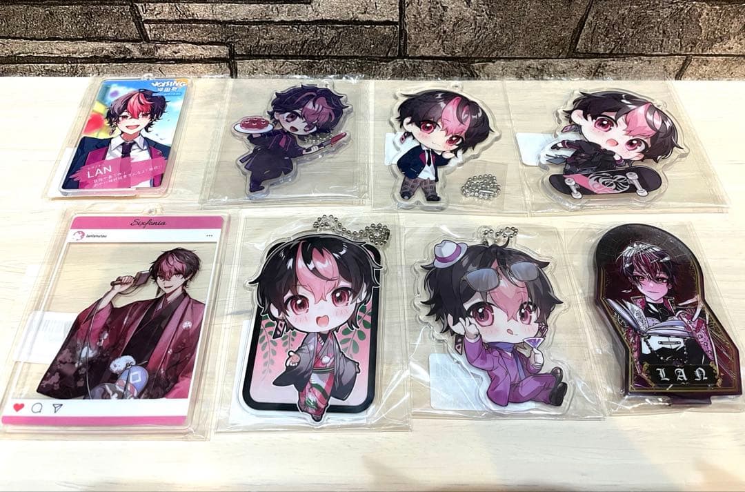 シクフォ二 lanくん グッズ