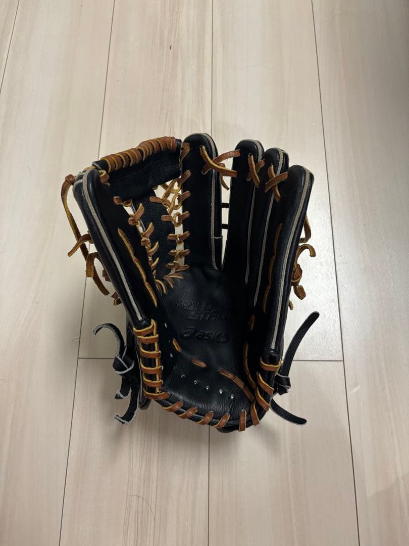 アシックス ゴールドステージ硬式外野手用グローブ