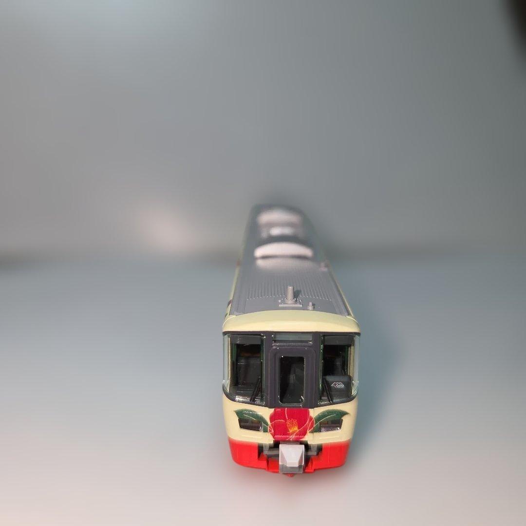 ホビーセンターカトー えちごトキめき鉄道「3市の花号」(ET122-8)➁