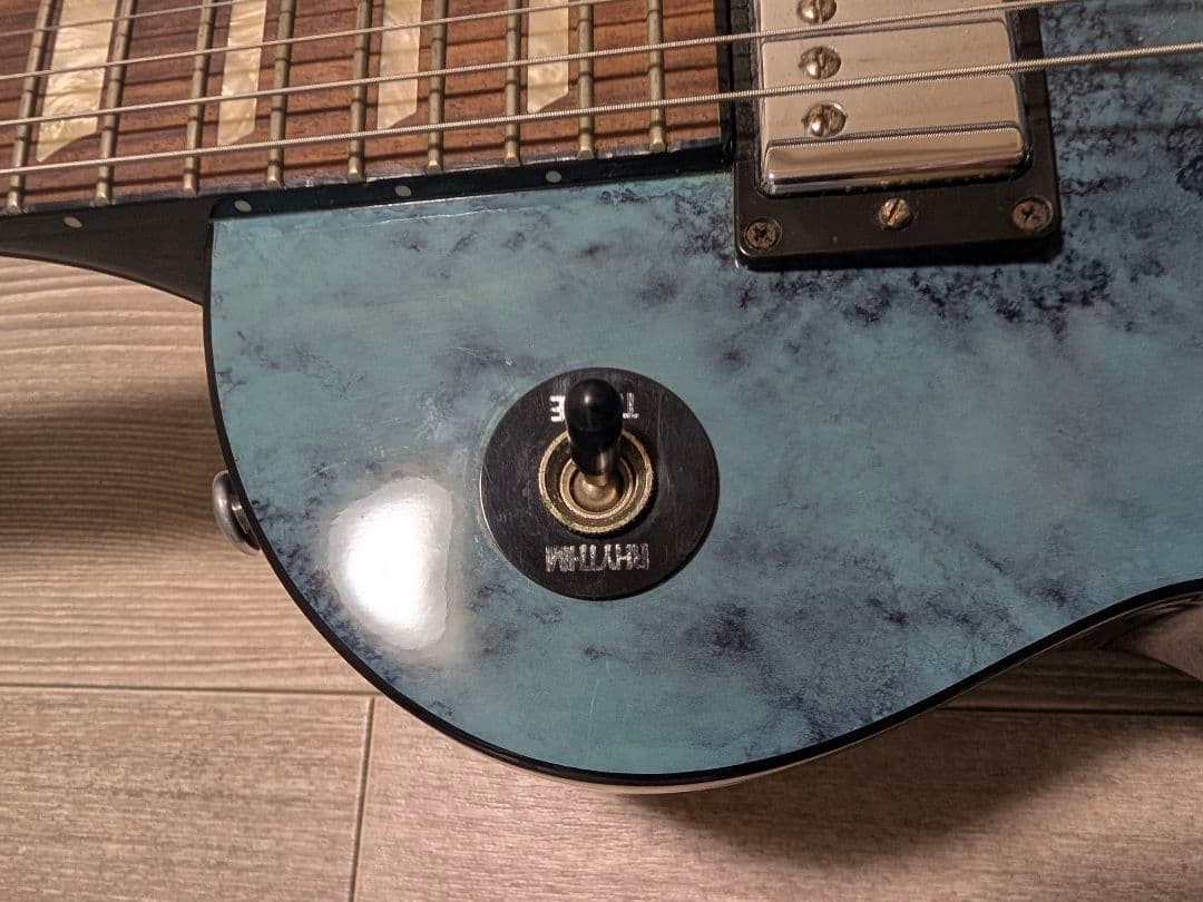 国内外希少品　ギブソン　レスポール　クラシック　ターコイズブルー