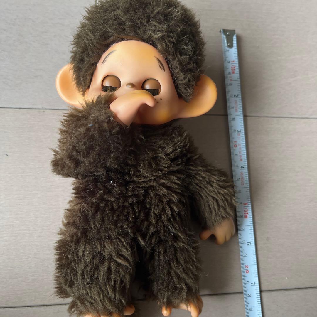 もんちっち茶色いぬいぐるみ 約20cm 手で鼻をつまむ