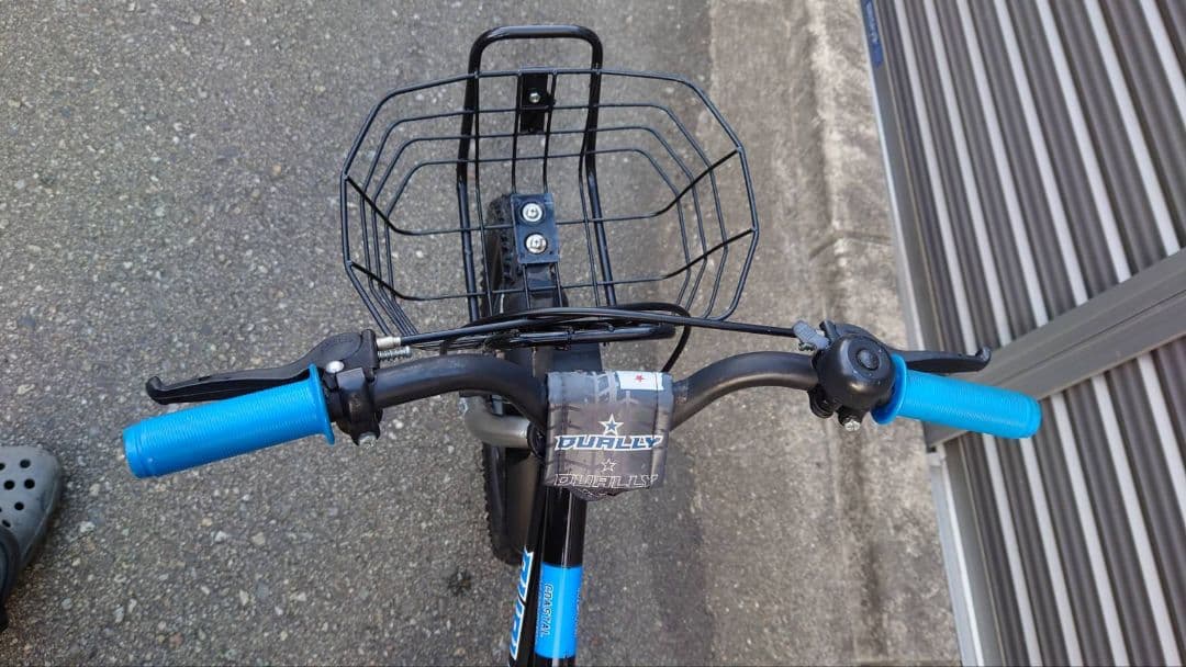 デューリー（DUALLY）　 BMXスタイル 子供用 自転車　16インチ