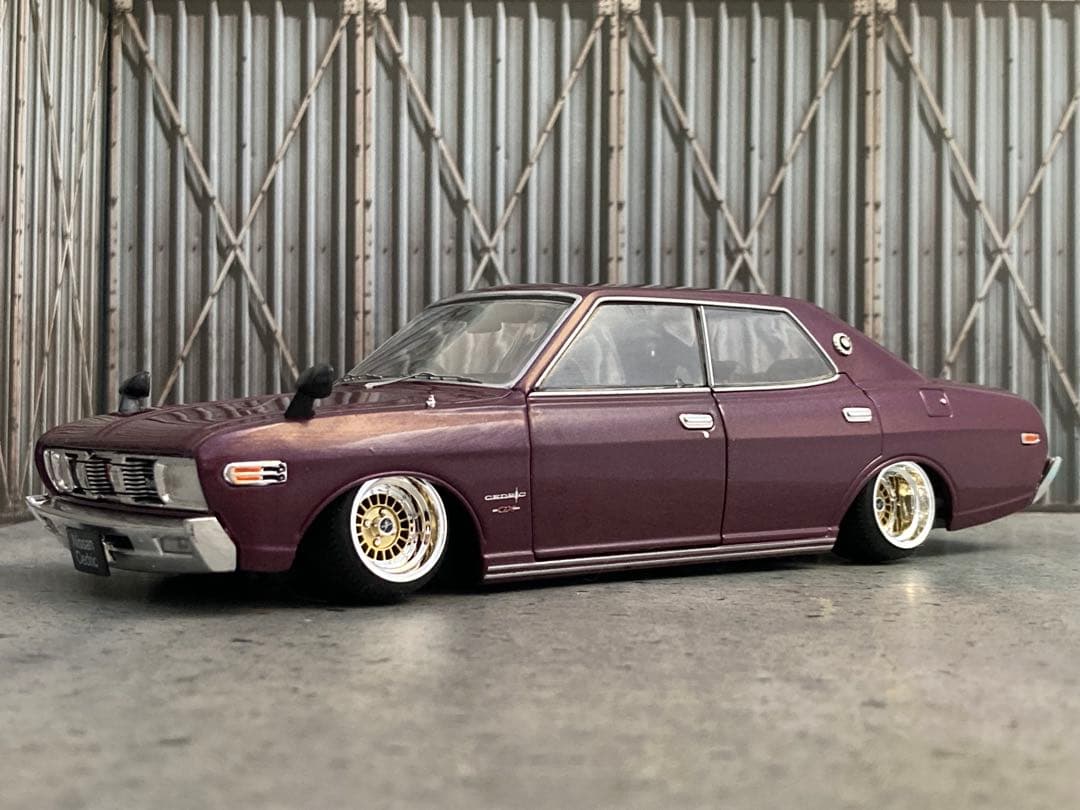 1/24 ニッサン セドリック4ドアHT（カスタム品）