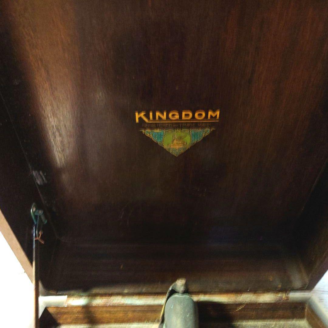 アンティク　ＫＩＮＧＤＯＭ 蓄音機　REGID TERED-TRADE MARK