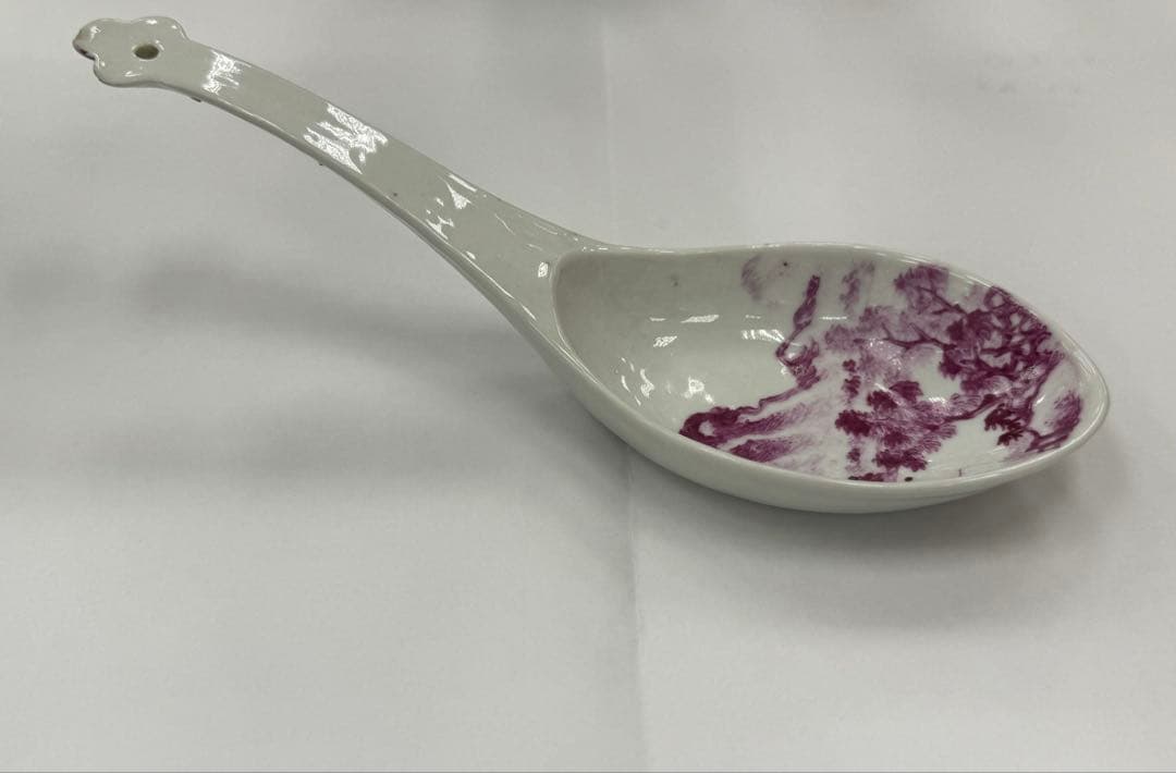 中国　清時代　胭脂紅釉山水紋レンゲ　アンティーク　送料込み250914