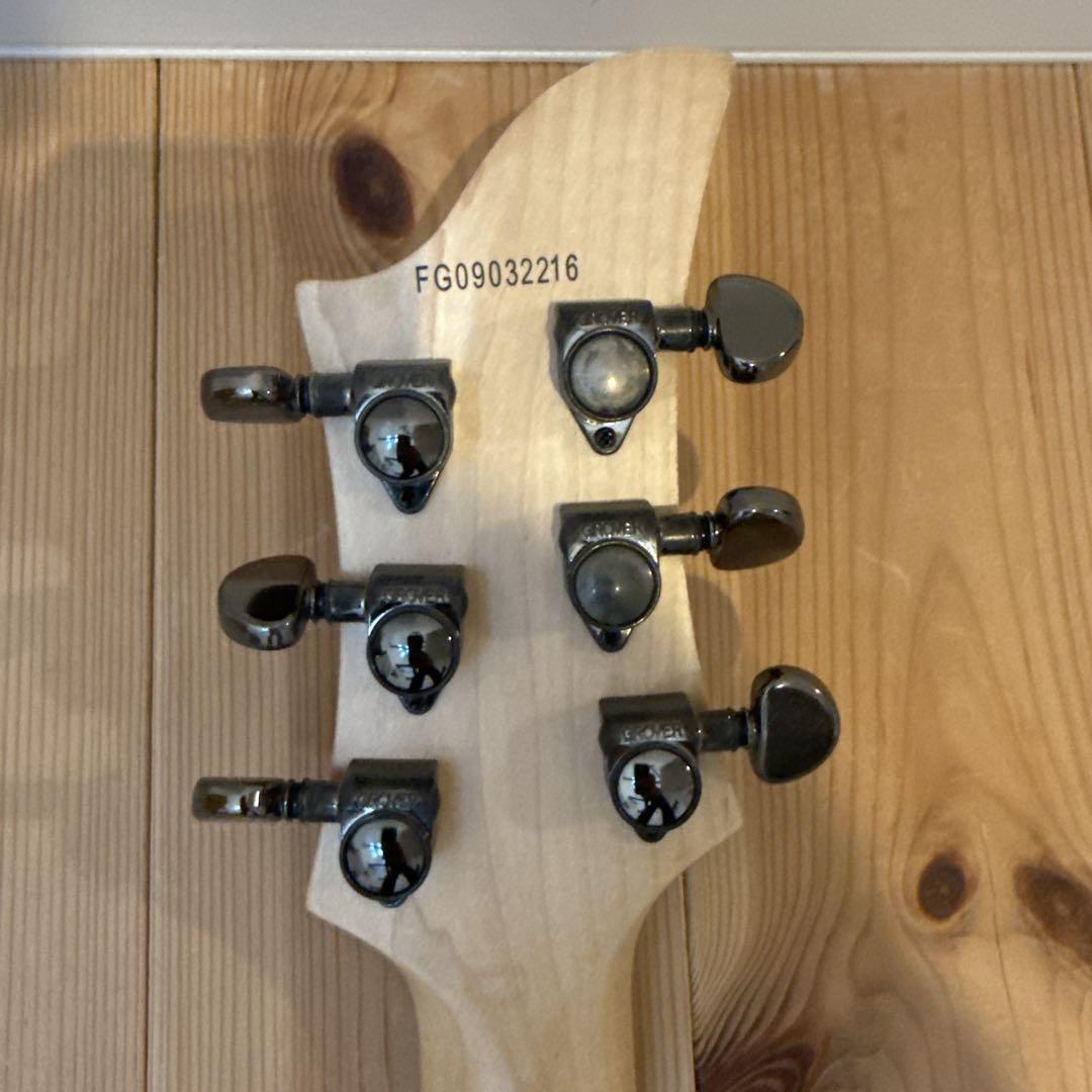 Fernandes Ravelle エレキギター