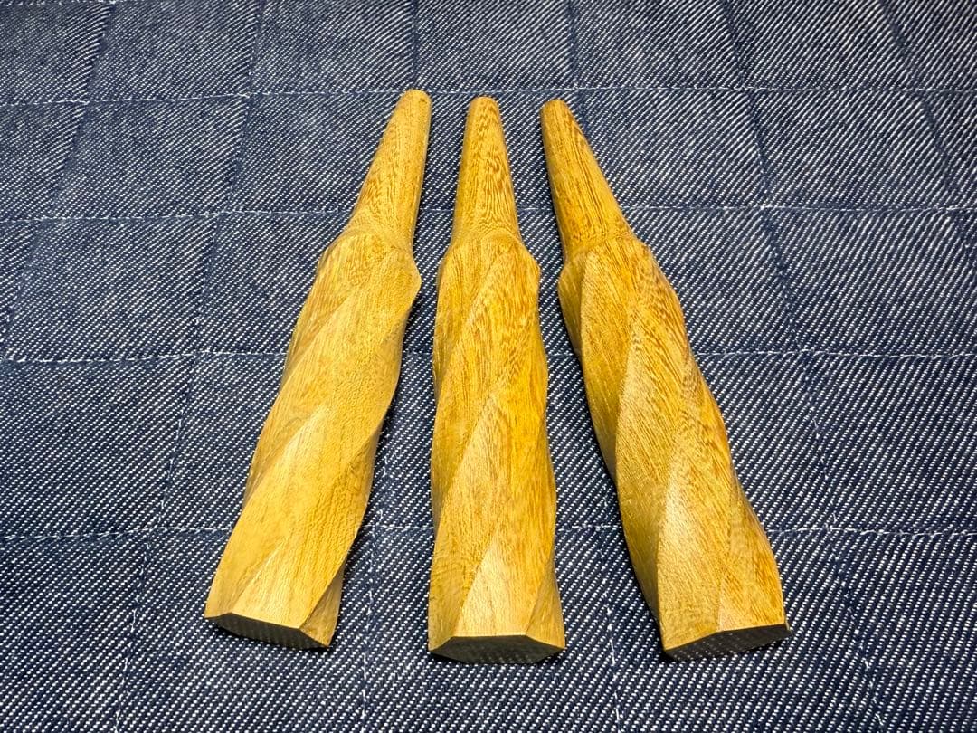 【特注】津軽三味線 糸巻き 本欅無垢一本造 （青森県産材） 糸巻