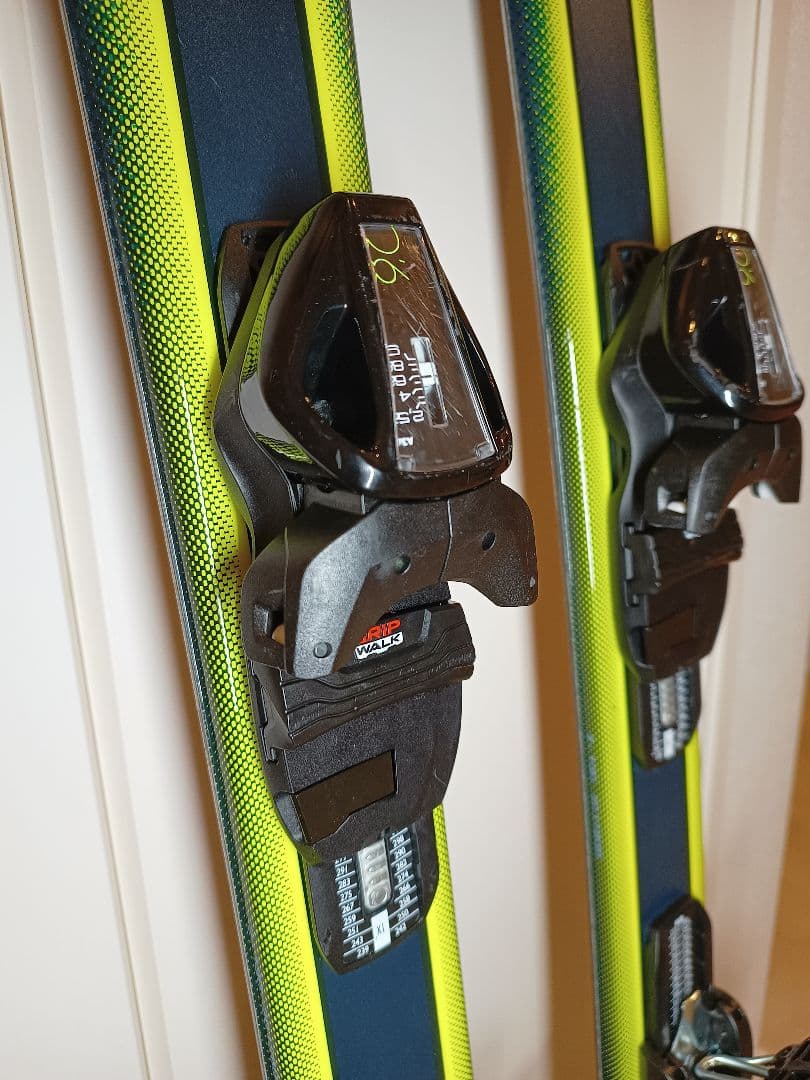 2023 HEAD ヘッド shape V1 ショートスキー 130cm