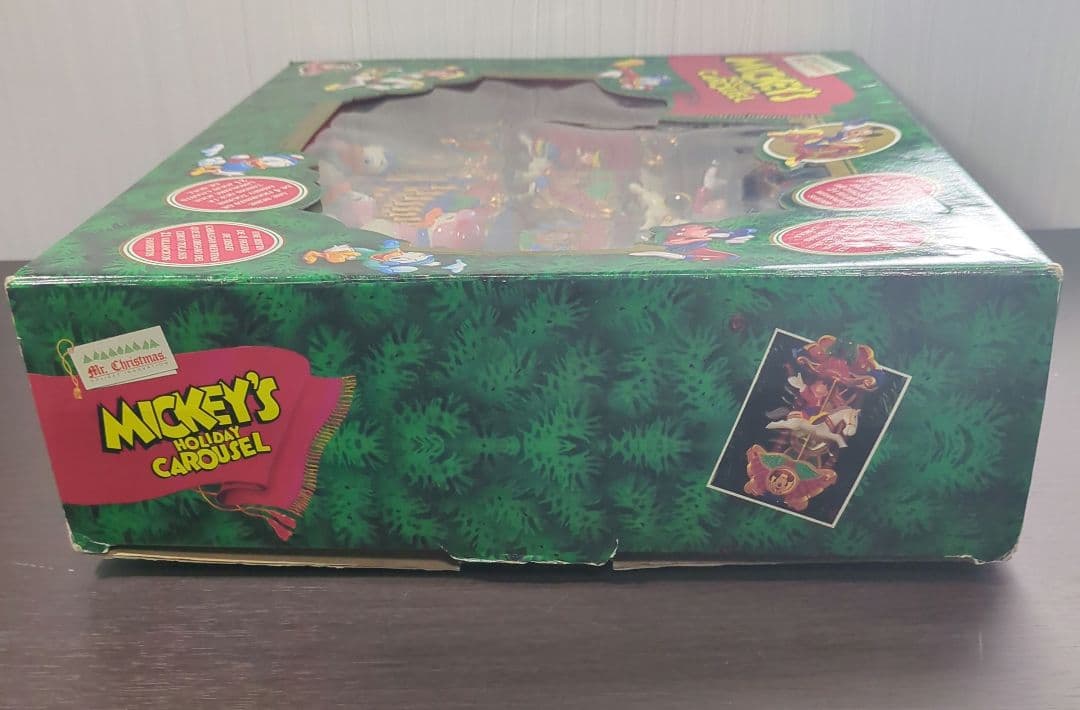ミッキー　ホリデー　カルーセル