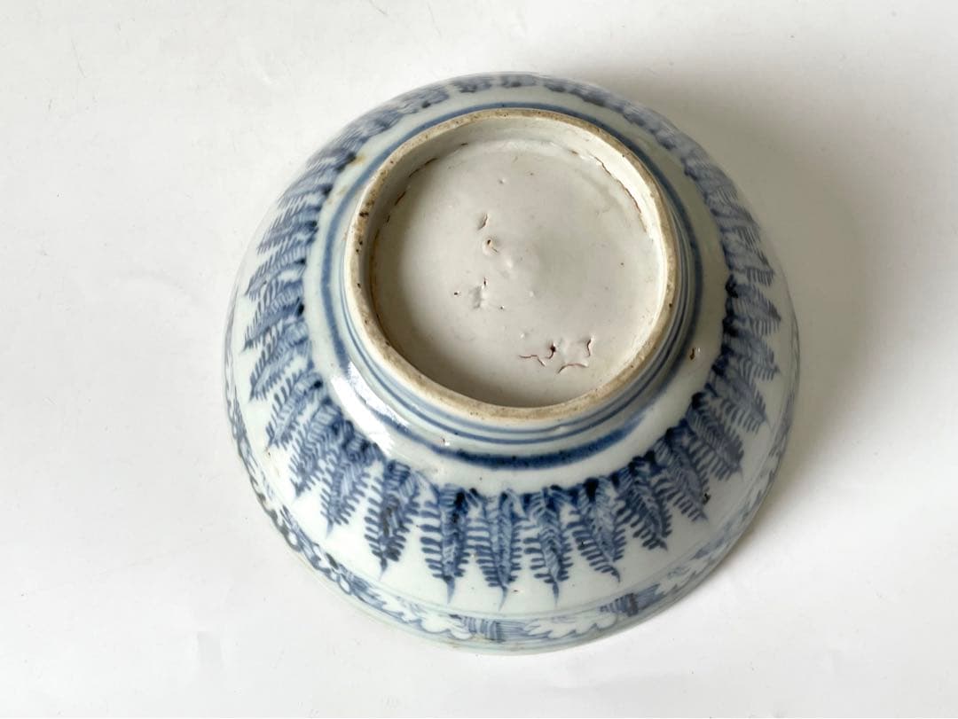 骨董　アンティーク　染付　明染付　芭蕉文様　巻貝文様　茶碗　抹茶碗