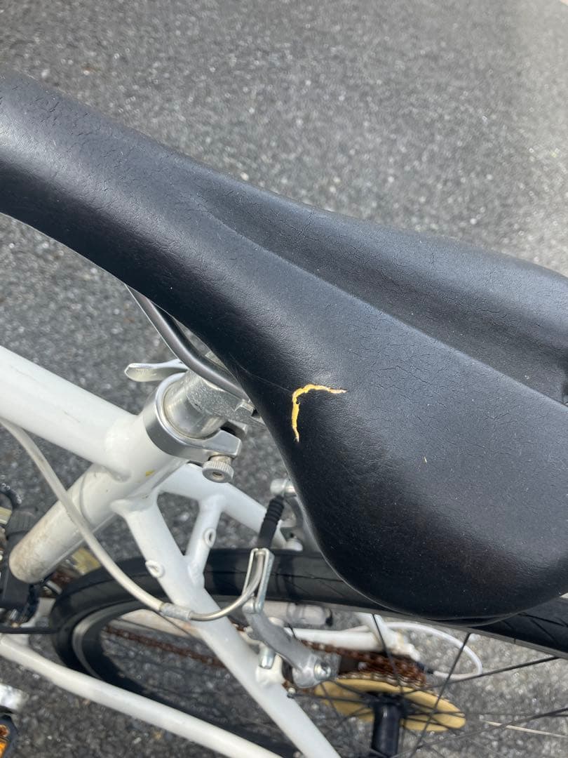 Giant ホワイト クロスバイク ジャンク品