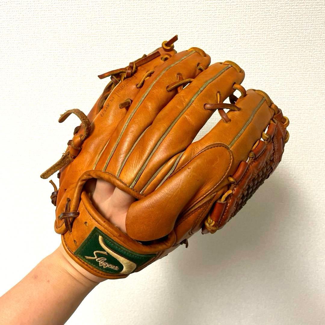 279 スラッガー 即戦力 型抜群 軟式 投手用グローブ