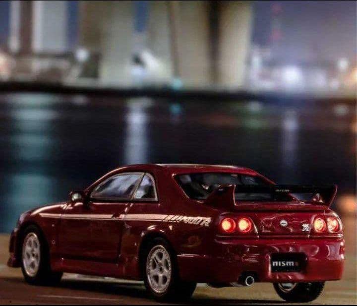 京商1/64【NISMO400R　MOTN SYSTEM】RED　海外ストア限定
