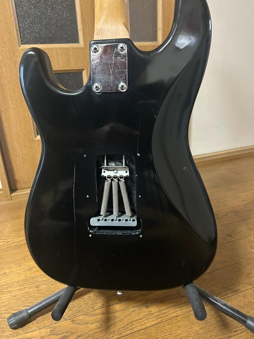 Y*e様 ジャパンビンテージ　改 ストラトモドキー　フレット新規打ち替え　ラッカ