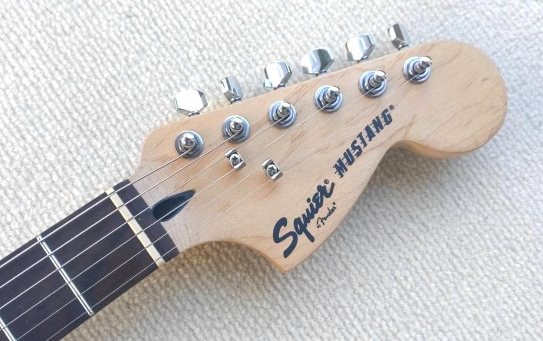 ✨美品✨Fender SQUIER Mustang