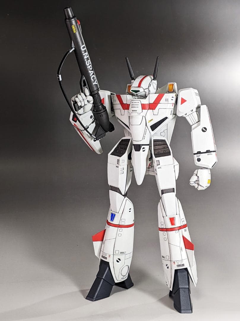 プラモデル　プラマックス　1/72 VF-1 バルキリー　組立塗装済