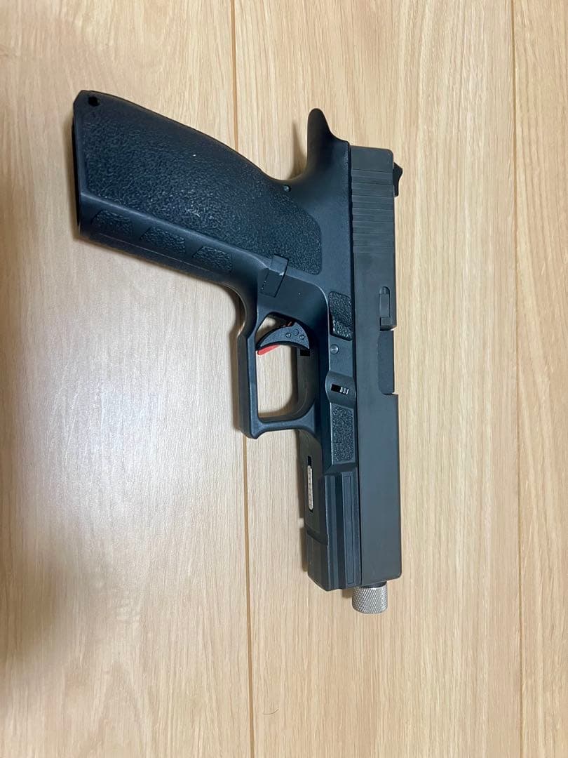 カーボネイト　ストライカー9 CARBON8 STRIKERNEUN